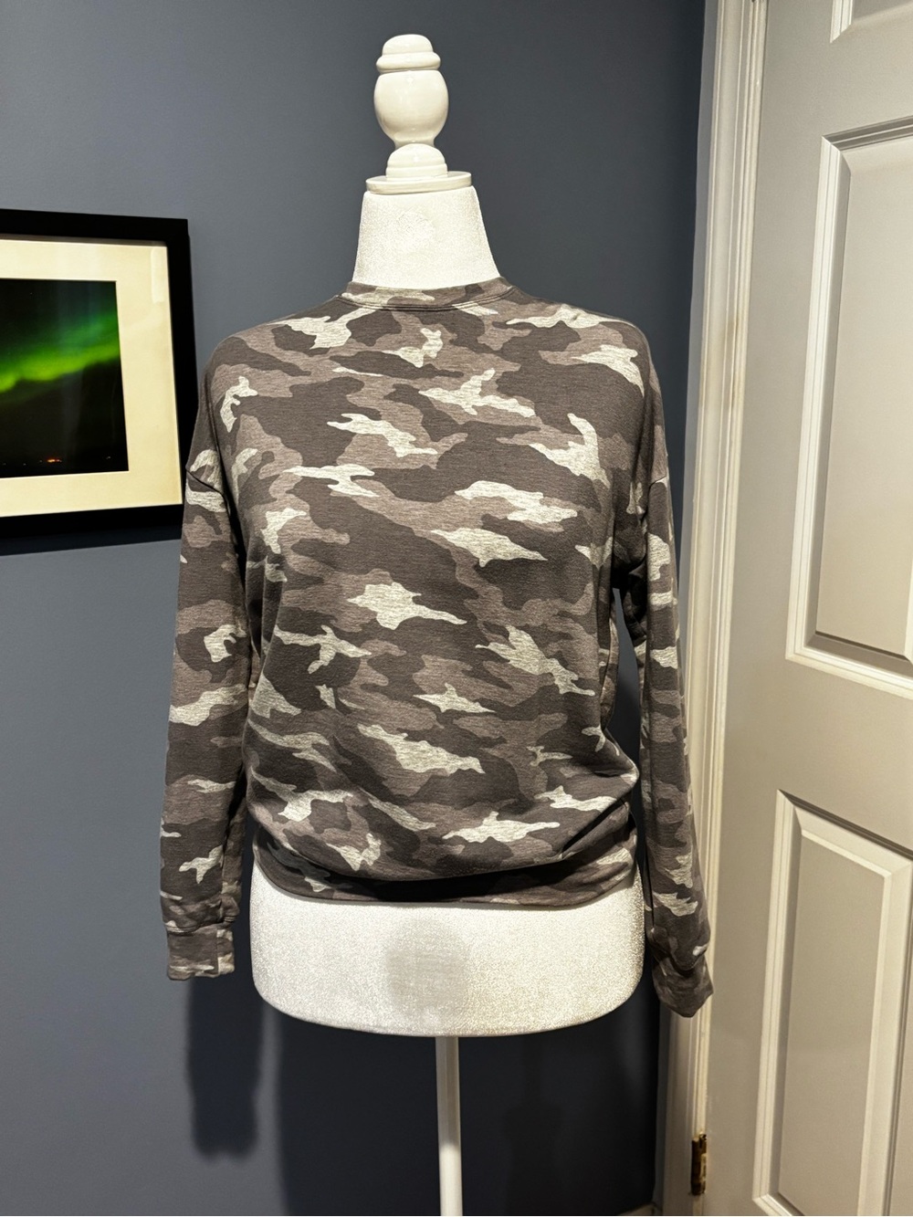 Athleta Sweatshirt - light Gray